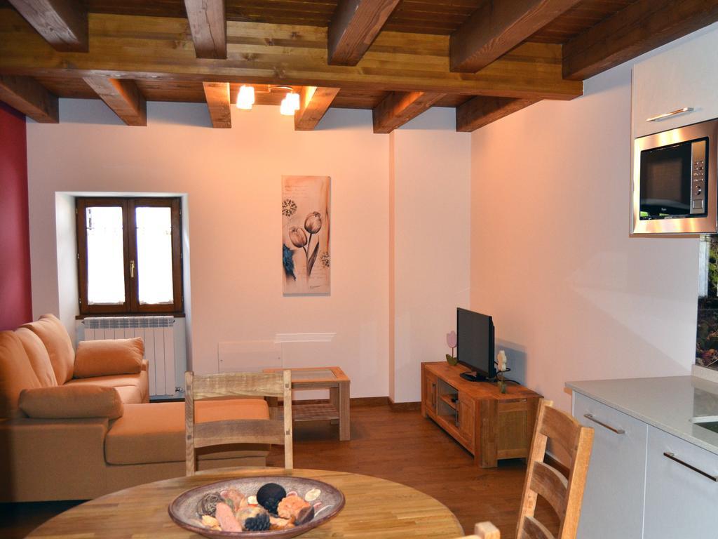 Alojamientos Rurales Apezarena Izalzu Room photo